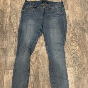 torrid light wash jeans